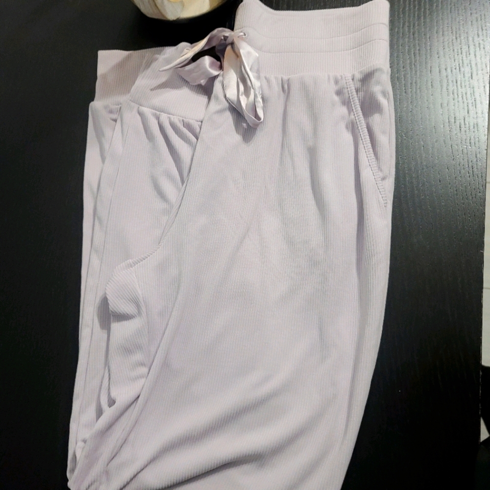 Victoria Secret Joggers NEW Size SMALL